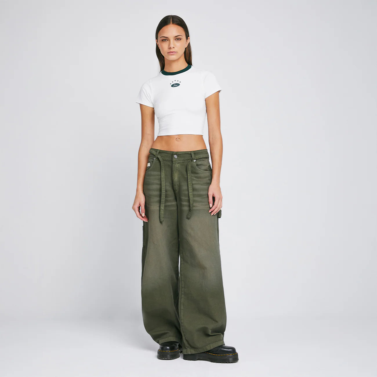 TRUE DIRTY-WASH LOW-RISE - MILITARY GREEN PANTALON VERDE