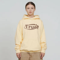 TRUE PRELUDE EVERYDAY LOGO HOODIE AMARILLO