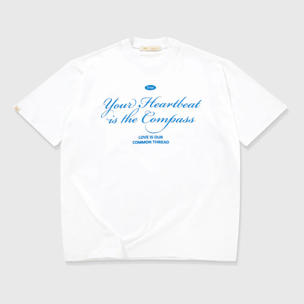 TRUE HEARTBEAT OVERSIZED T-SHIRT CAMISETA BLANCA