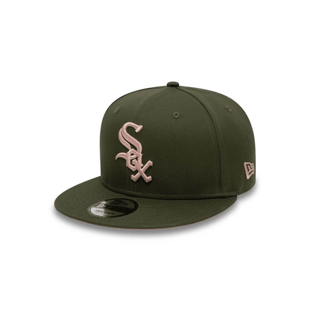 NEW ERA 9FIFTY MLB SIDE PATCH WHITE SOX ADJUSTABLE CLOSED CAP GREEN