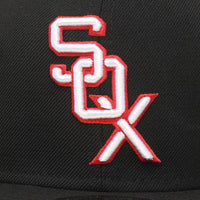 NEW ERA 59FIFTY MLB WHITE SOX RED LOGO BLACK CLOSED CAP 