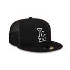NEW ERA 59FIFTY MLB CAMIONERA LA DODGERS LOGO NEGRO Y BLANCO GORRA CERRADA NEGRA