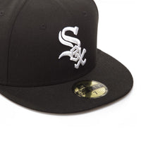 NEW ERA 59FIFTY MLB CHICAGO WHITE SOX BLACK CLOSED CAP 