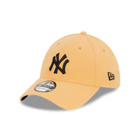 NEW ERA 39THIRTY MLB NY YANKEES BEIGE CLOSED CAP 