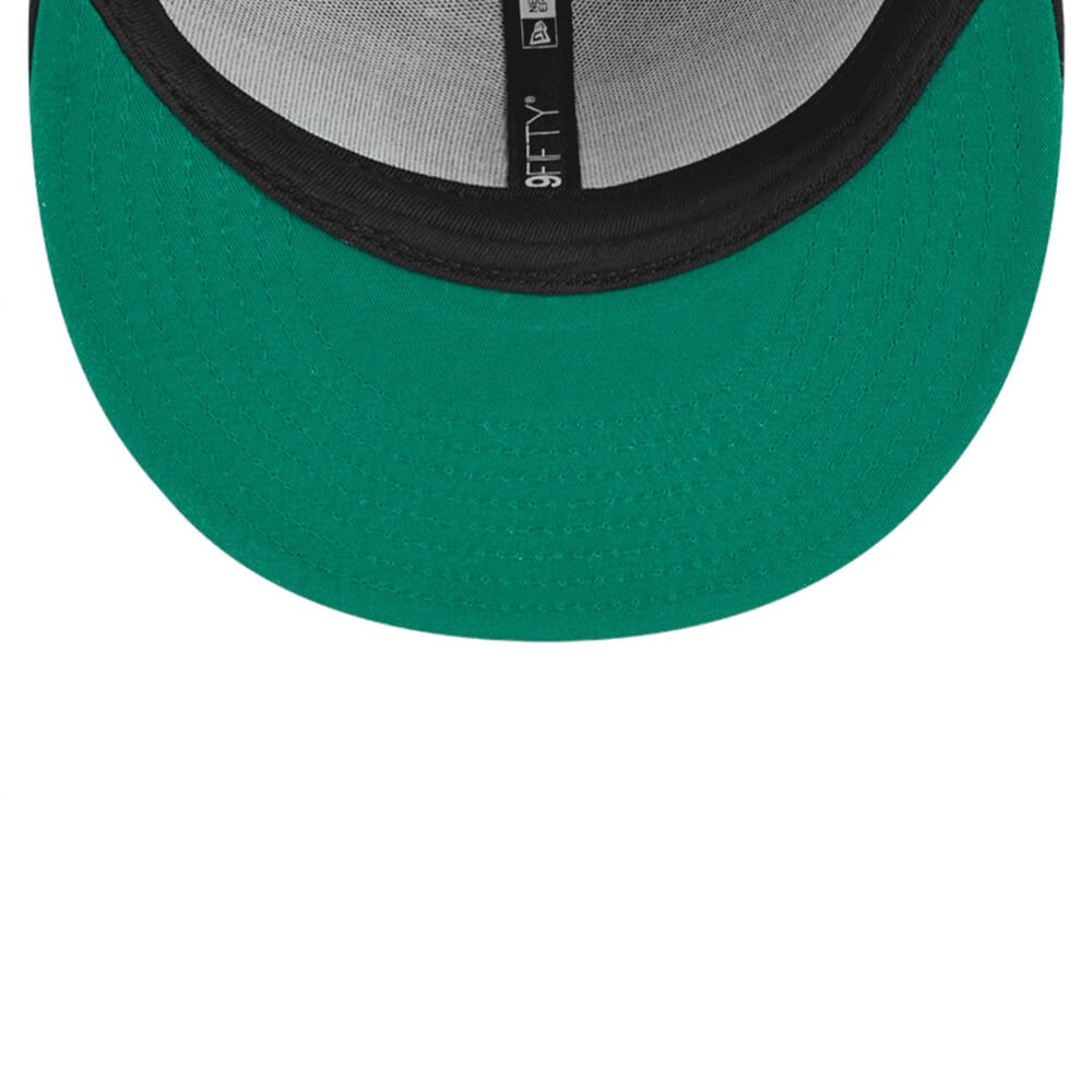 NEW ERA 9FIFTY MLB POST UP CHICAGO BULLS GORRA AJUSTABLE NEGRA LOGO ROJO