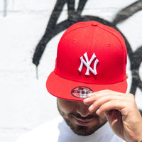 NEW ERA 9FIFTY MLB NY YANKEES RED ADJUSTABLE CAP