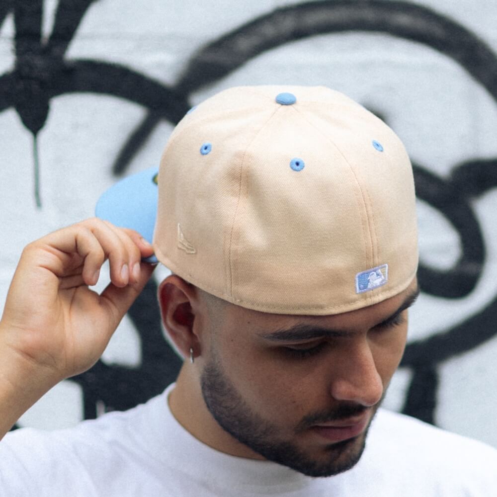 NEW ERA 59FIFTY MLB WHITE SOX ICE LATTE GORRA CERRADA AZUL / ROSA