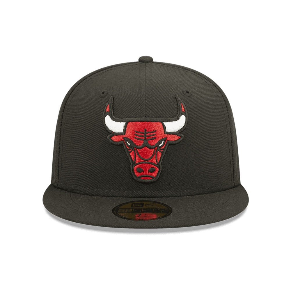 NEW ERA 59FIFTY NBA CHICAGO BULLS GORRA BASICA CERRADA NEGRA LOGO ROJO