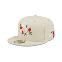 NEW ERA 9FIFTY MLB WHITE SOX GORRA FLOWER AJUSTABLE BEIGE LOGO BLANCO