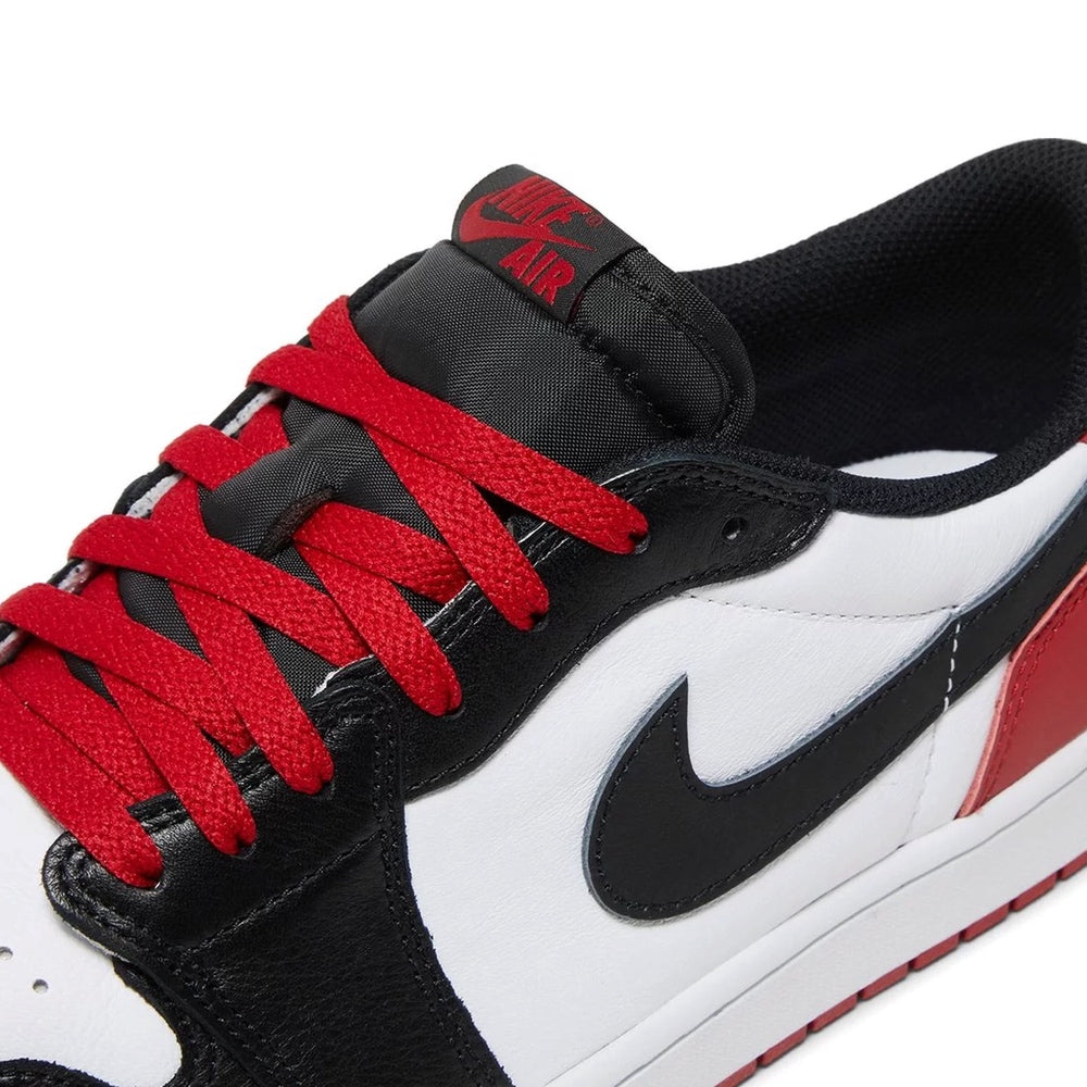 AIR JORDAN 1 RETRO LOW OG BLACK TOE