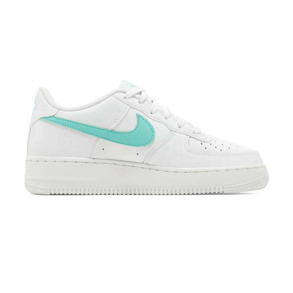 TENIS MUJER NIKE AIR FORCE 1 EMERALD RISE BLANCO