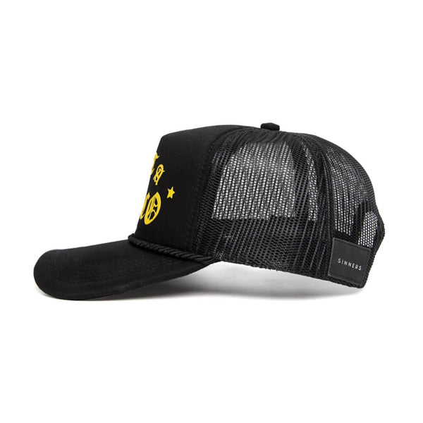 SINNERS NOT A NARCO GORRA AJUSTABLE NEGRO Y AMARILLO