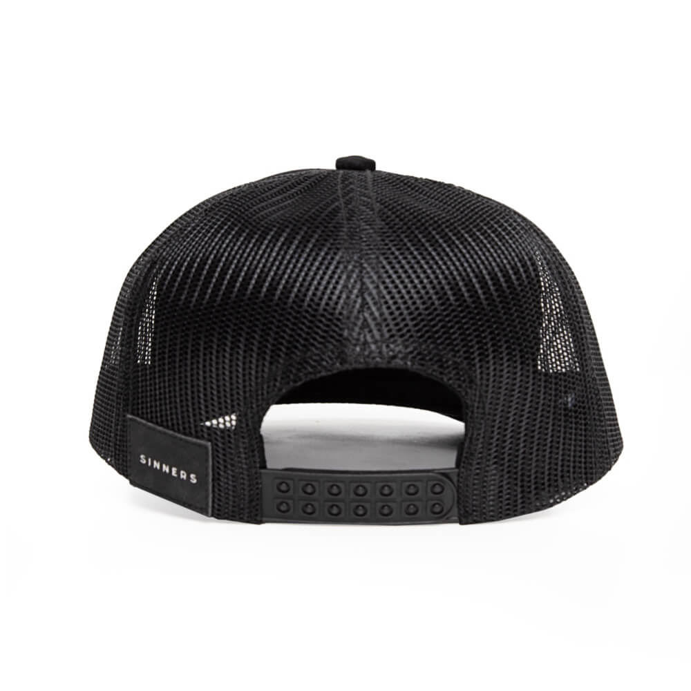 SINNERS NOT A NARCO GORRA AJUSTABLE NEGRO Y BLANCO