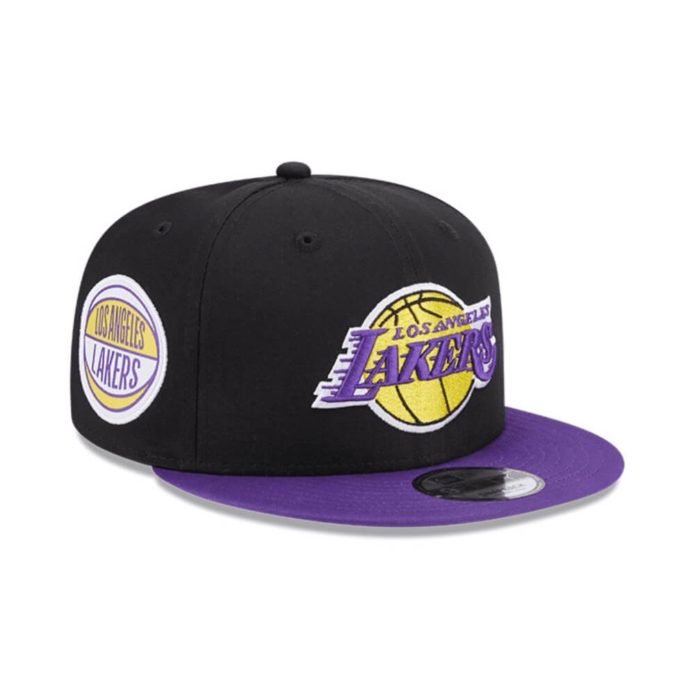 NEW ERA 9FIFTY NBA LA LAKERS GORRA SIDE PATCH AJUSTABLE NEGRA VISERA MORADA