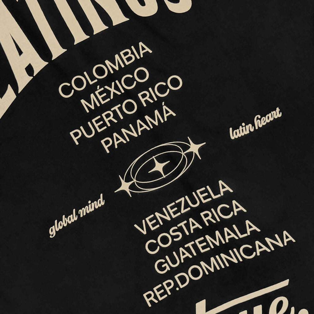 TRUE LATINOS CAMISETA OVERSIZE NEGRA