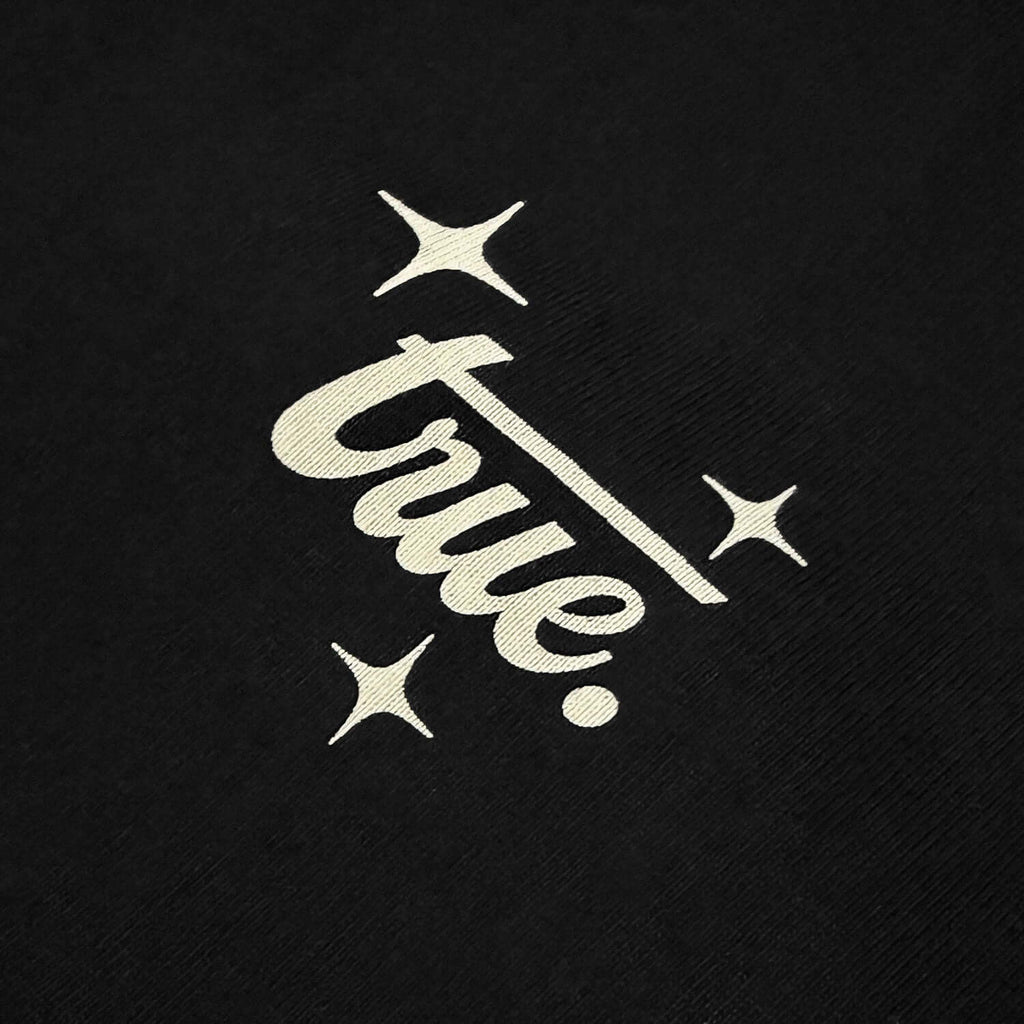 TRUE LATINOS CAMISETA OVERSIZE NEGRA