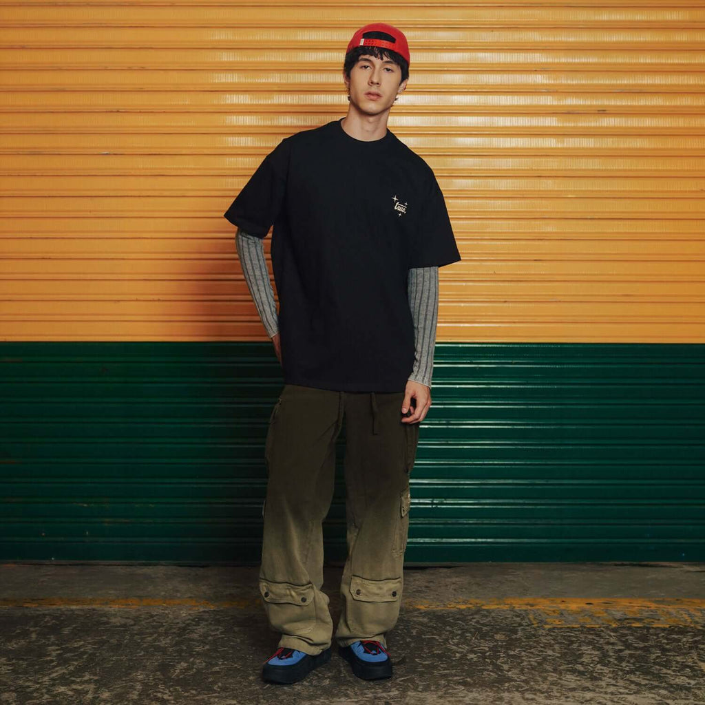 TRUE LATINOS CAMISETA OVERSIZE NEGRA