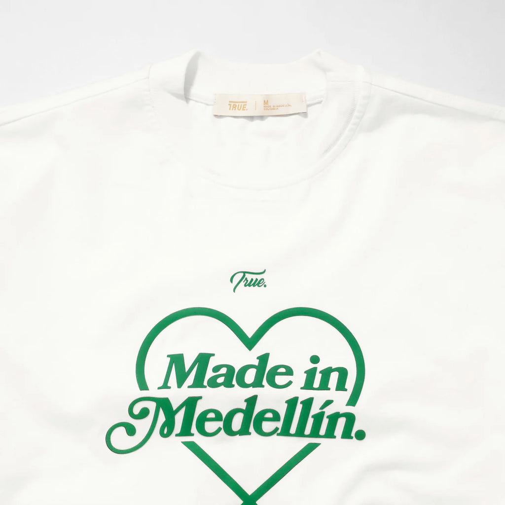 TRUE MEDELLIN OVERSIZED T-SHIRT CAMISETA BEIGE