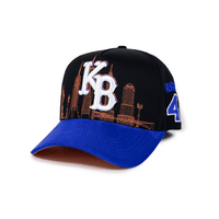 KINGS BRED X RIMAS SPORTS ALVAREZ 4 GORRA AJUSTABLE NEGRA / AZUL