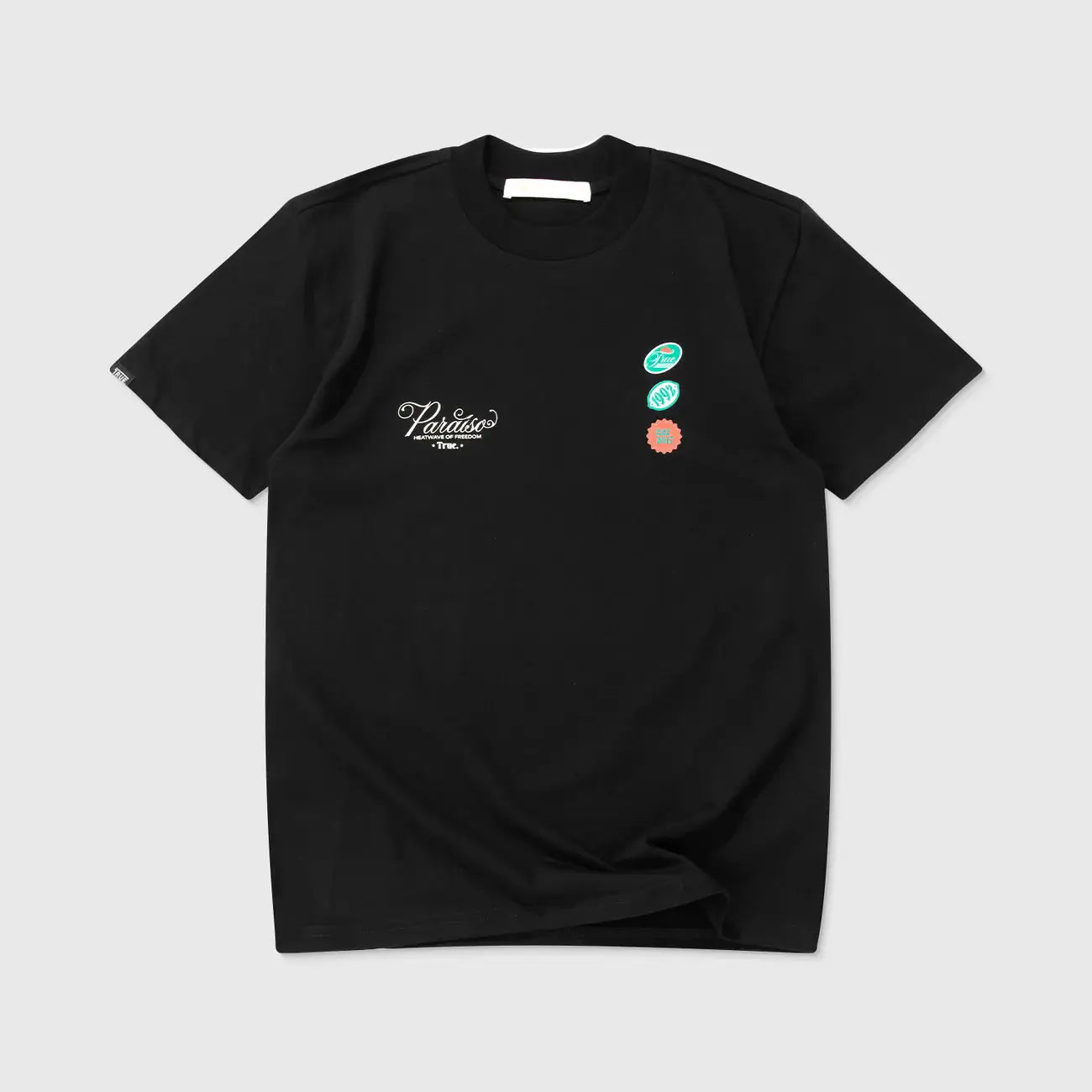 TRUE PARAÍSO REGULAR T-SHIRT CAMISETA NEGRA
