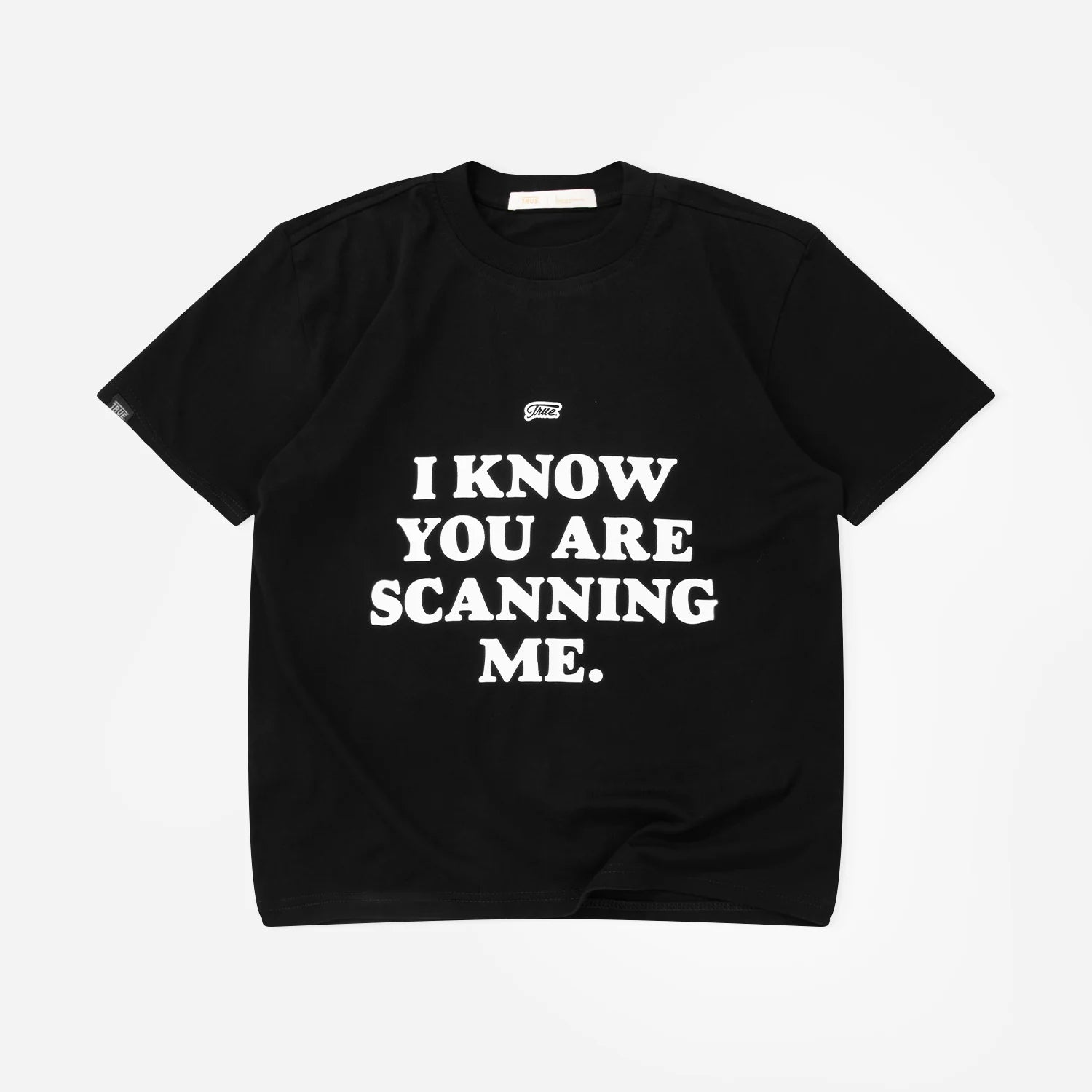 TRUE SCANNING CROPPED TEE CAMISETA NEGRA