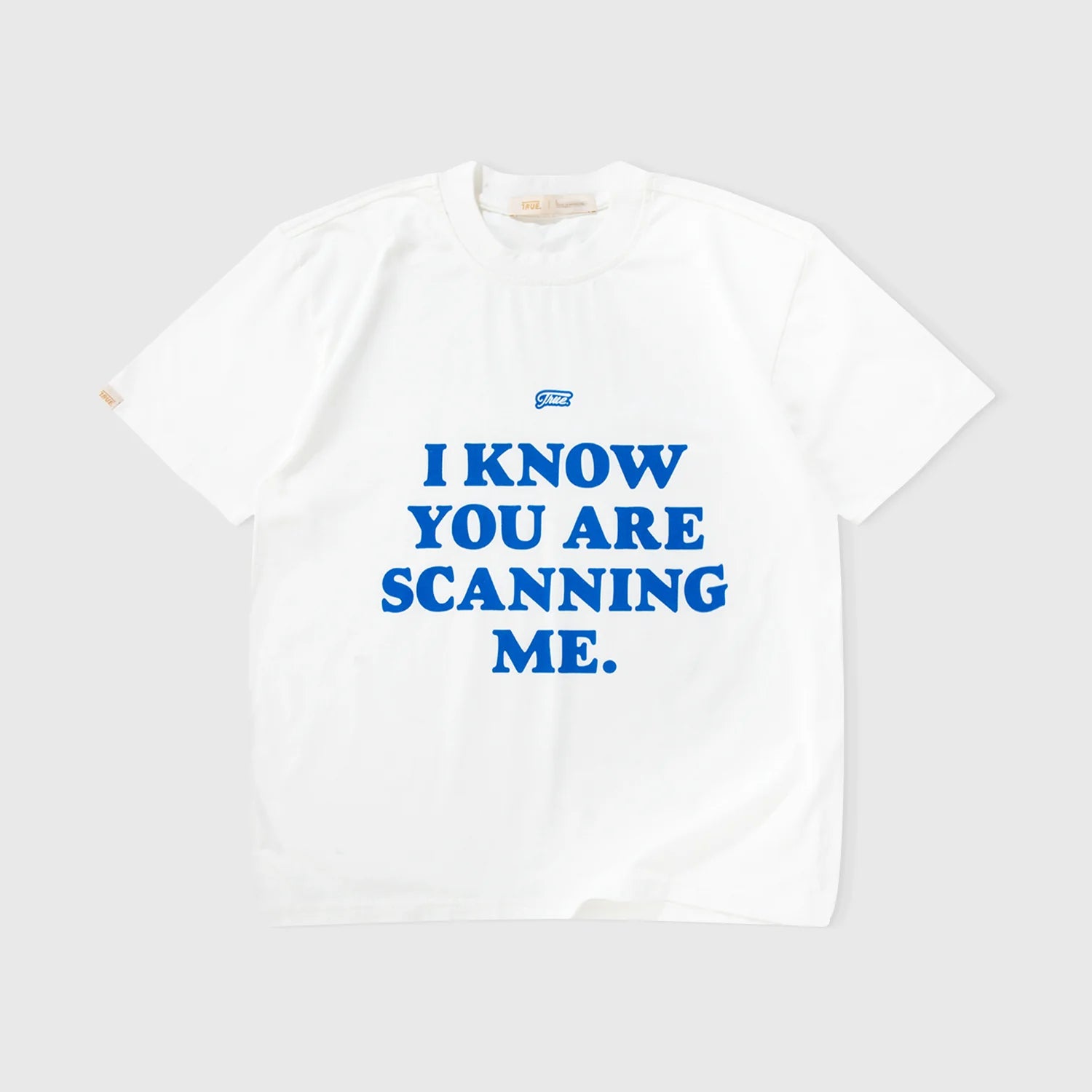 TRUE SCANNING CROPPED TEE CAMISETA BEIGE