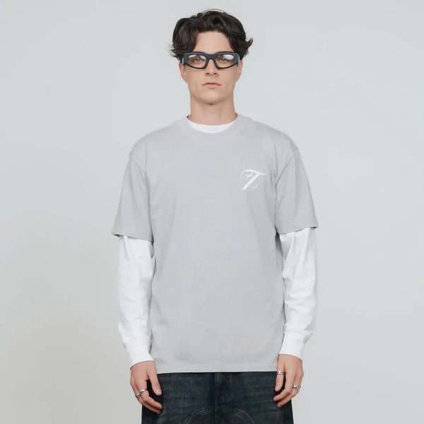 TRUE PRELUDE SHADOW CAMISETA OVERSIZED GRIS LAVADO