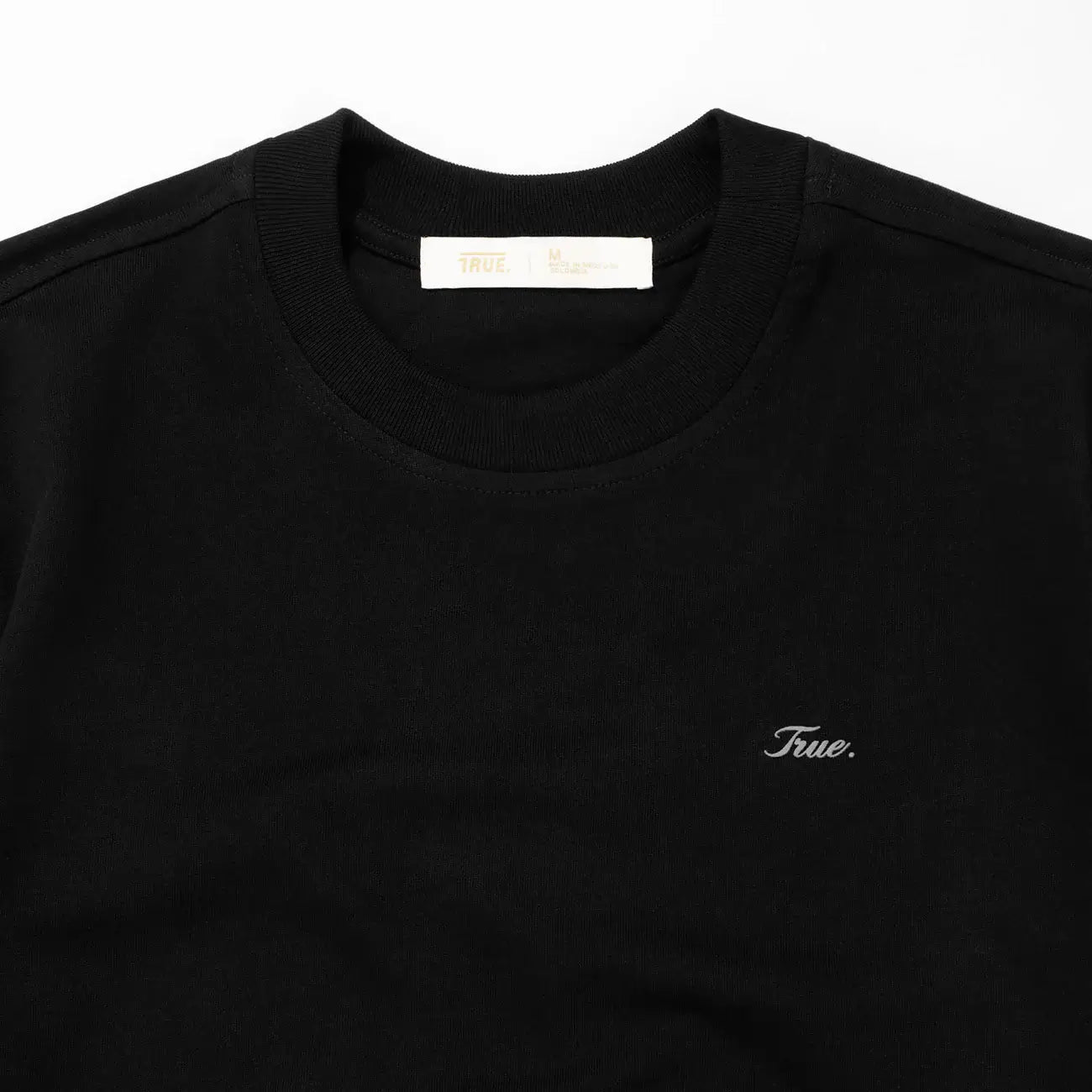 TRUE SIGNATURE CAMISETA NEGRA