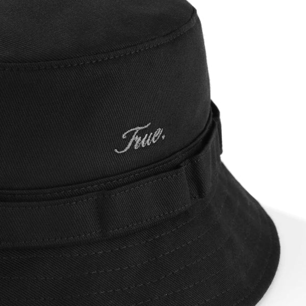 TRUE TRUE SIGNATURE BUCKET HAT GORRO NEGRO