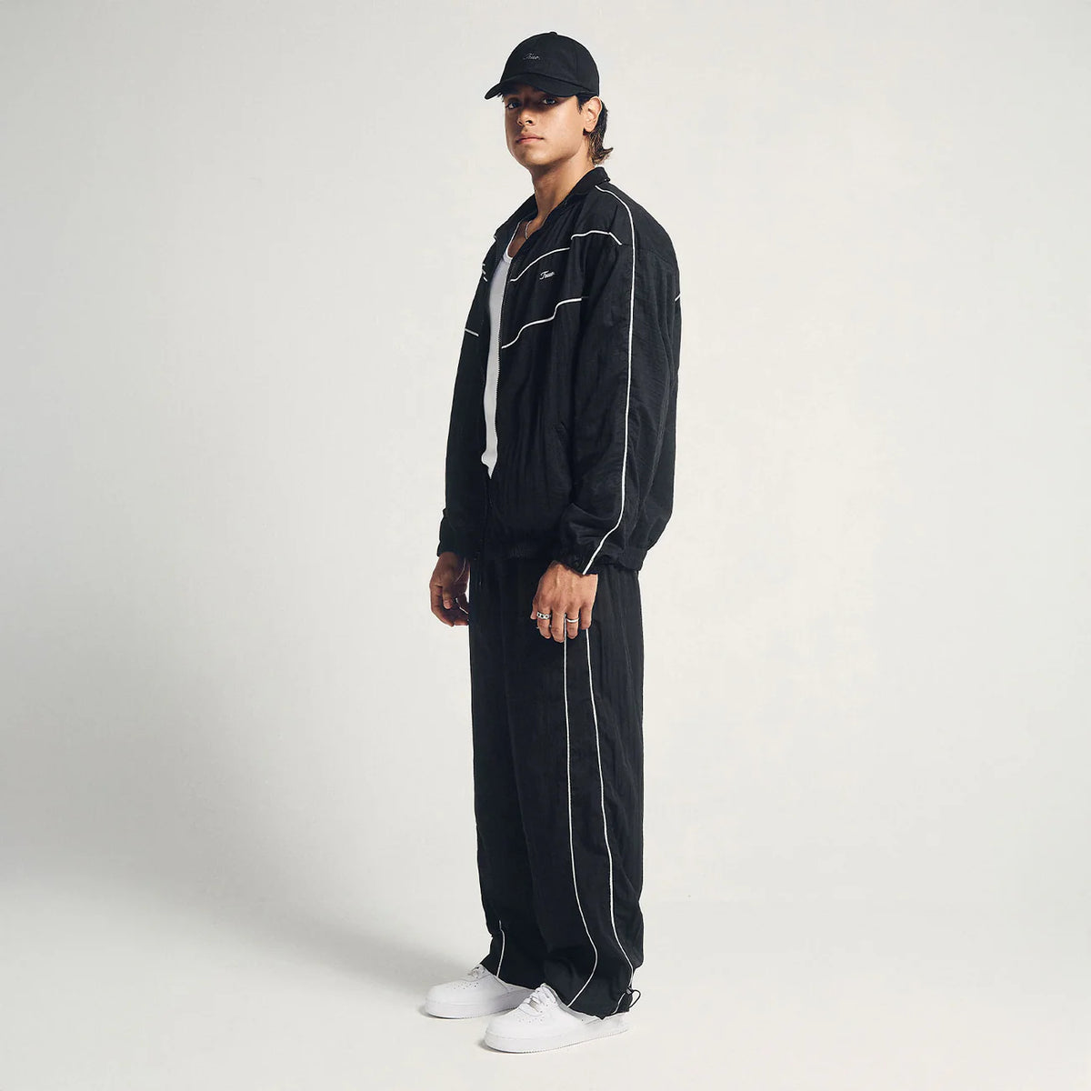 TRUE SIGNATURE TRACK JACKET CHAQUETA NEGRO