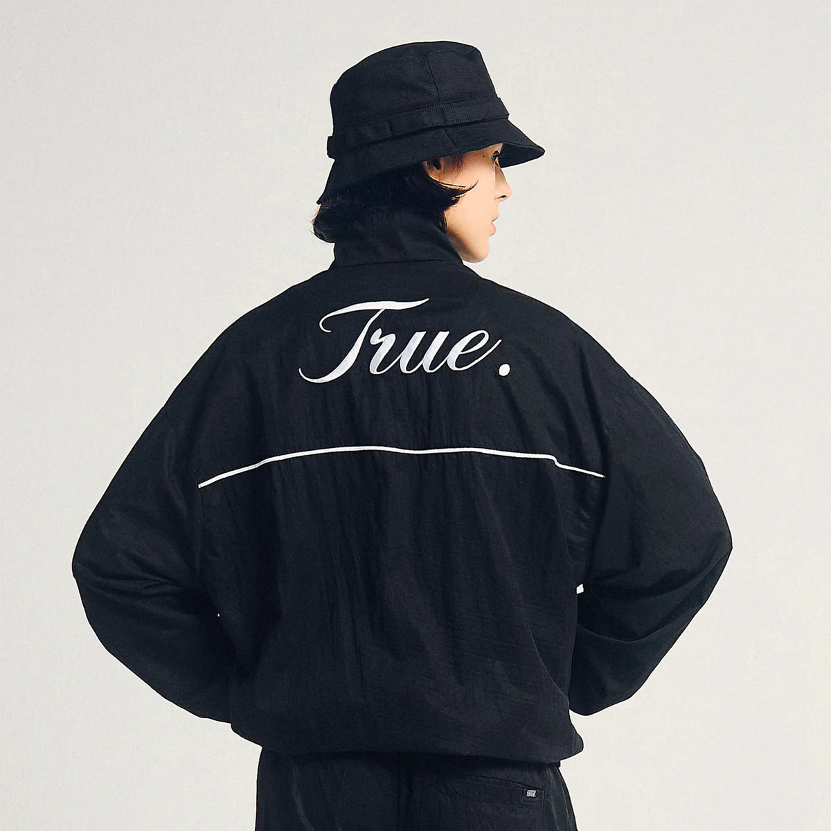 TRUE SIGNATURE TRACK JACKET CHAQUETA NEGRO