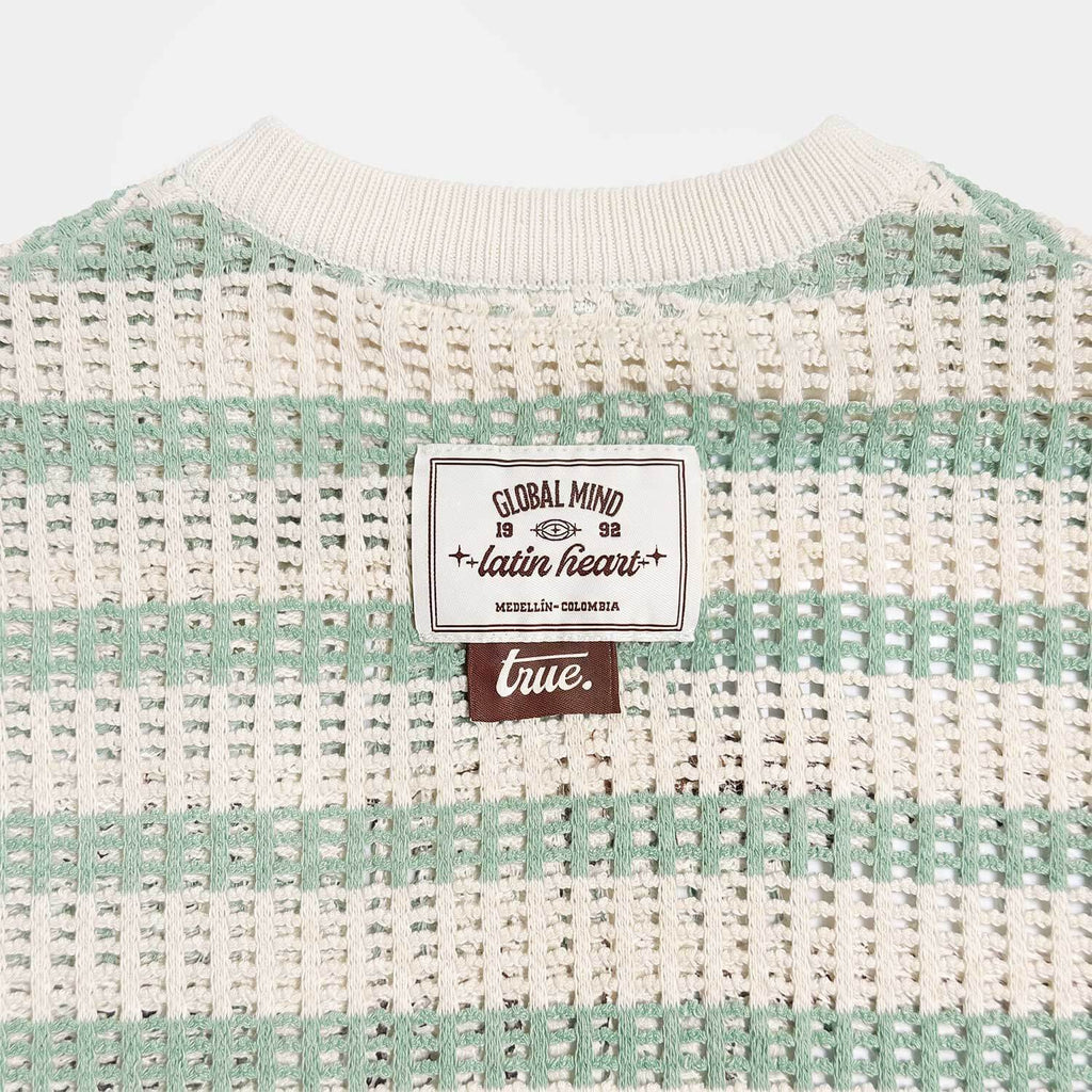 TRUE TEXTURE WIDE SLEEVE CROP TOP BEIGE