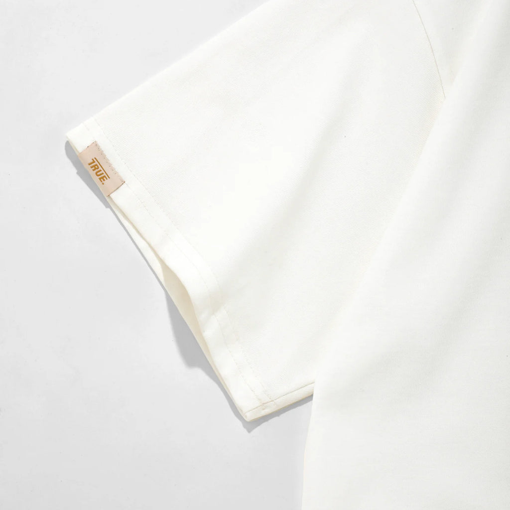 TRUE THE JOURNEY BOXY T-SHIRT CAMISETA BEIGE