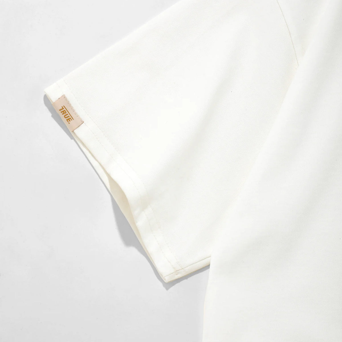 TRUE THE JOURNEY BOXY T-SHIRT CAMISETA BEIGE