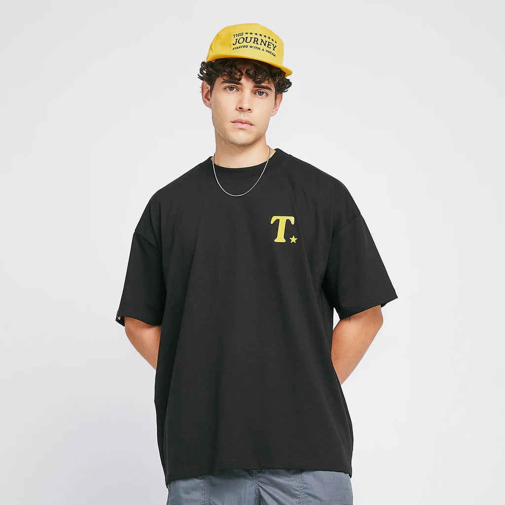 TRUE THE JOURNEY OVERSIZED T-SHIRT CAMISETA NEGRA