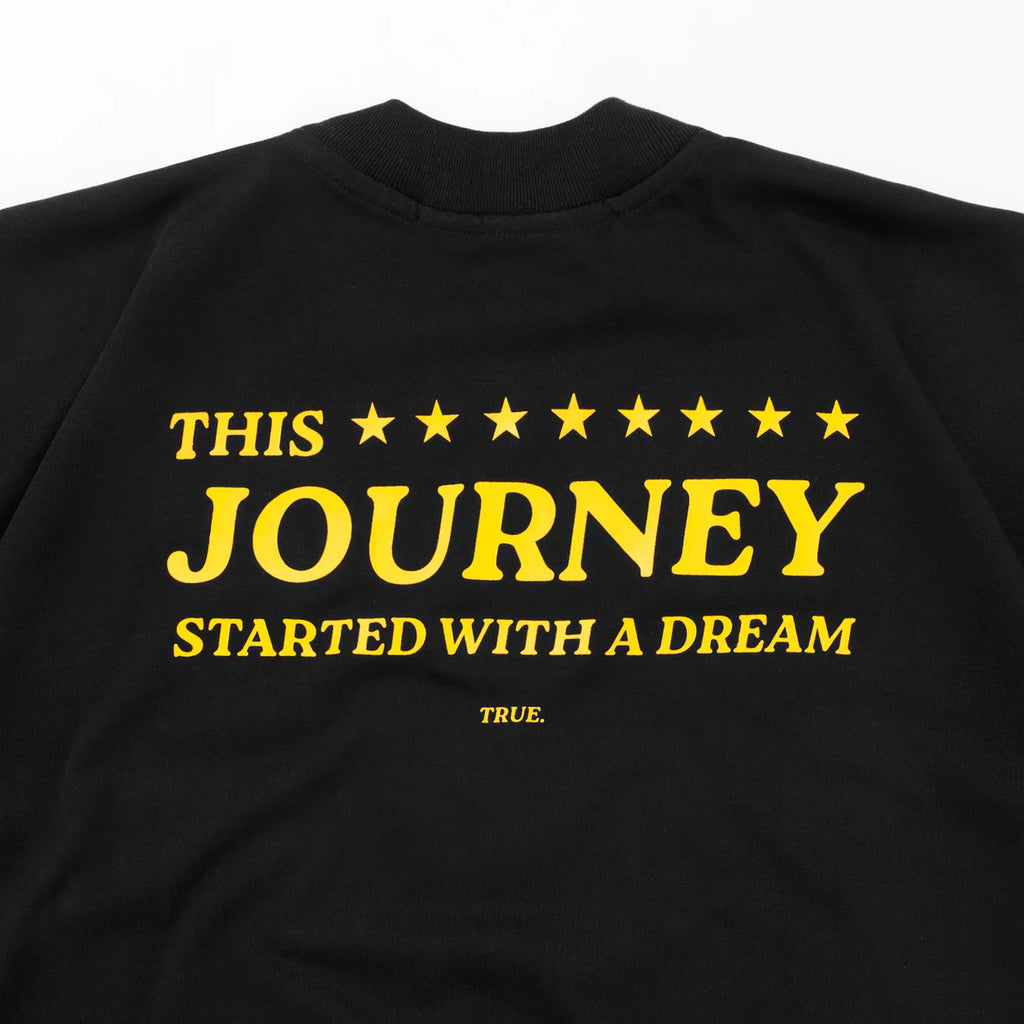 TRUE THE JOURNEY OVERSIZED T-SHIRT CAMISETA NEGRA