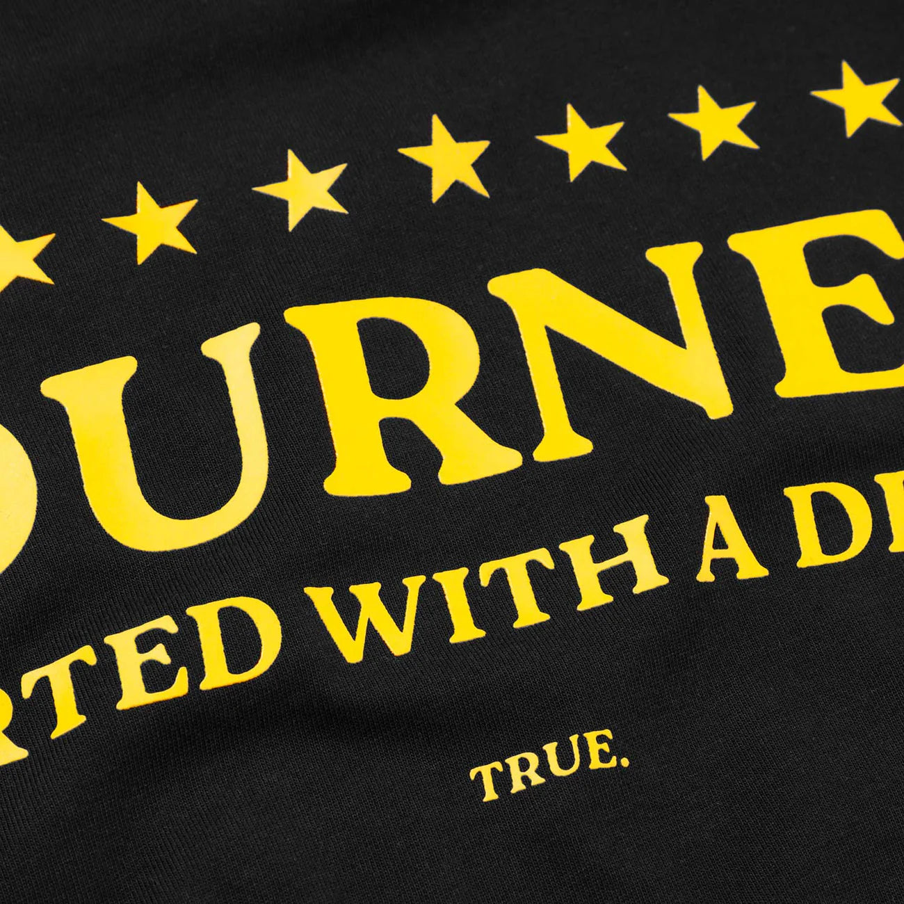 TRUE THE JOURNEY OVERSIZED T-SHIRT CAMISETA NEGRA