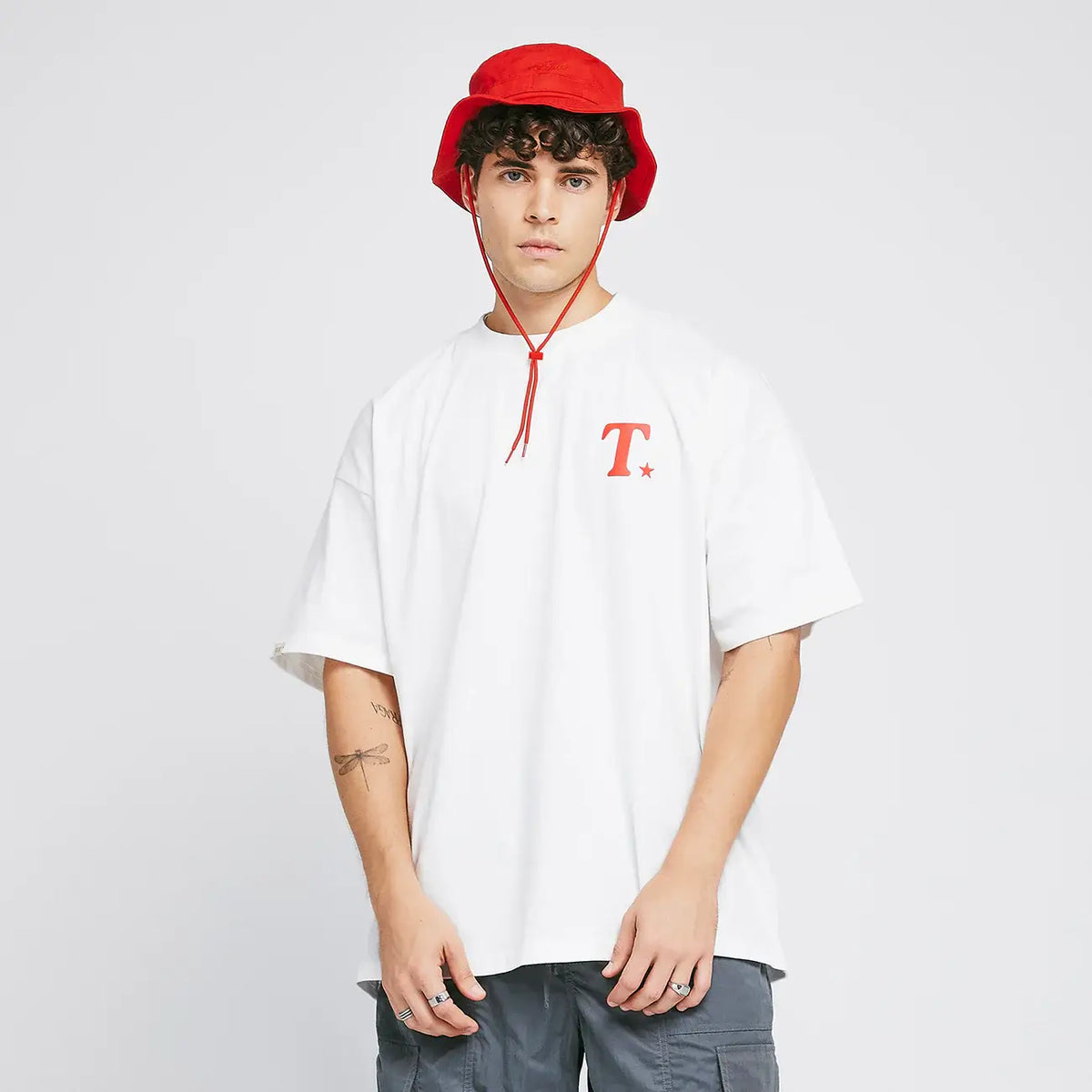 TRUE THE JOURNEY OVERSIZED T-SHIRT CAMISETA BEIGE