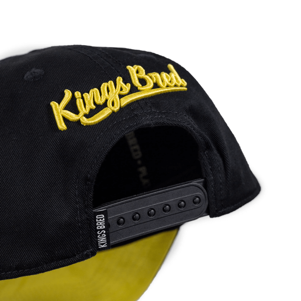 KINGS BRED X RIMAS SPORTS TATIS JR 23 GORRA AJUSTABLE NEGRA / CAFE