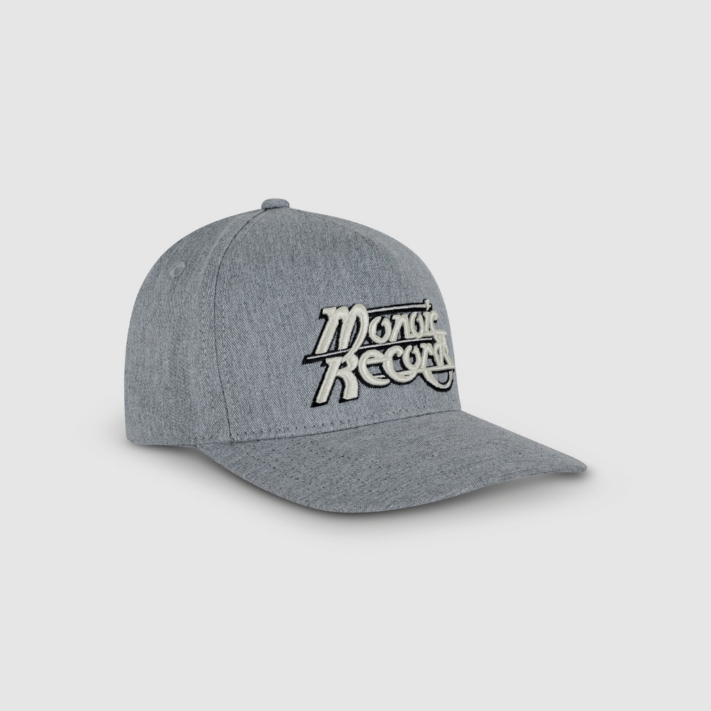 MONOIC RECORDS GORRA AJUSTABLE GRIS Y CREMA