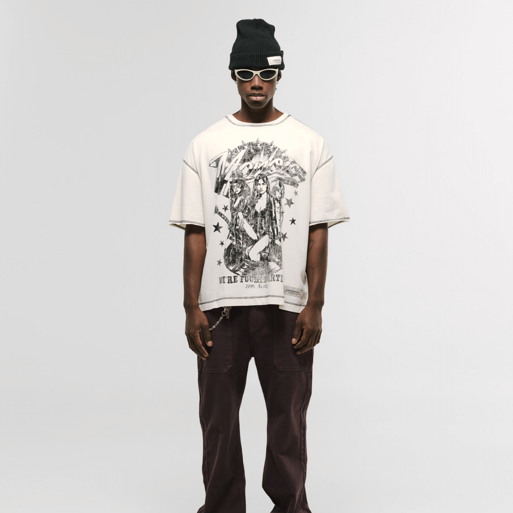 MONOIC RECORDS CAMISETA BOXY FIT WE'RE FUCKING ARTISTS – Off White