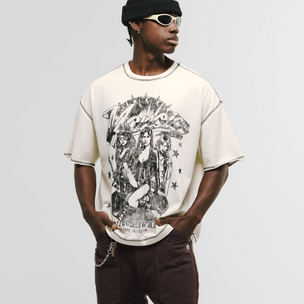 MONOIC RECORDS CAMISETA BOXY FIT WE'RE FUCKING ARTISTS – Off White