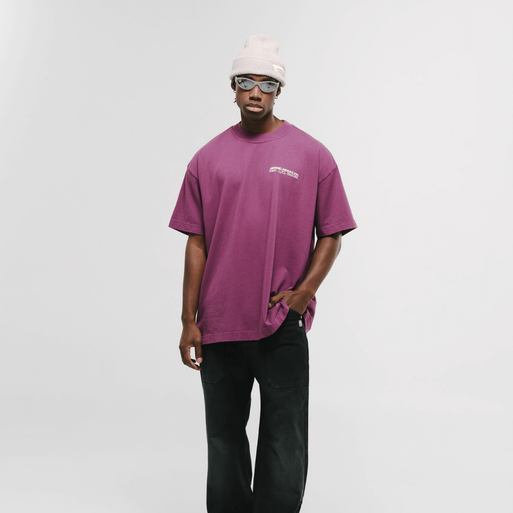 MONOIC RECORDS CAMISETA OVERSIZED BUILT FOR THE WORLD VINOTINTO