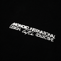 MONOIC RECORDS CAMISETA BOXY FIT DESIGN COLLECTIVE NEGRA