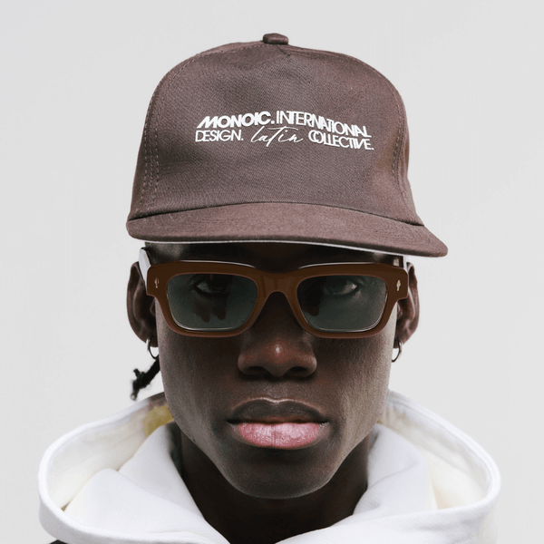 MONOIC RECORDS LATIN DESIGN COLLECTIVE GORRA AJUSTABLE CAFE