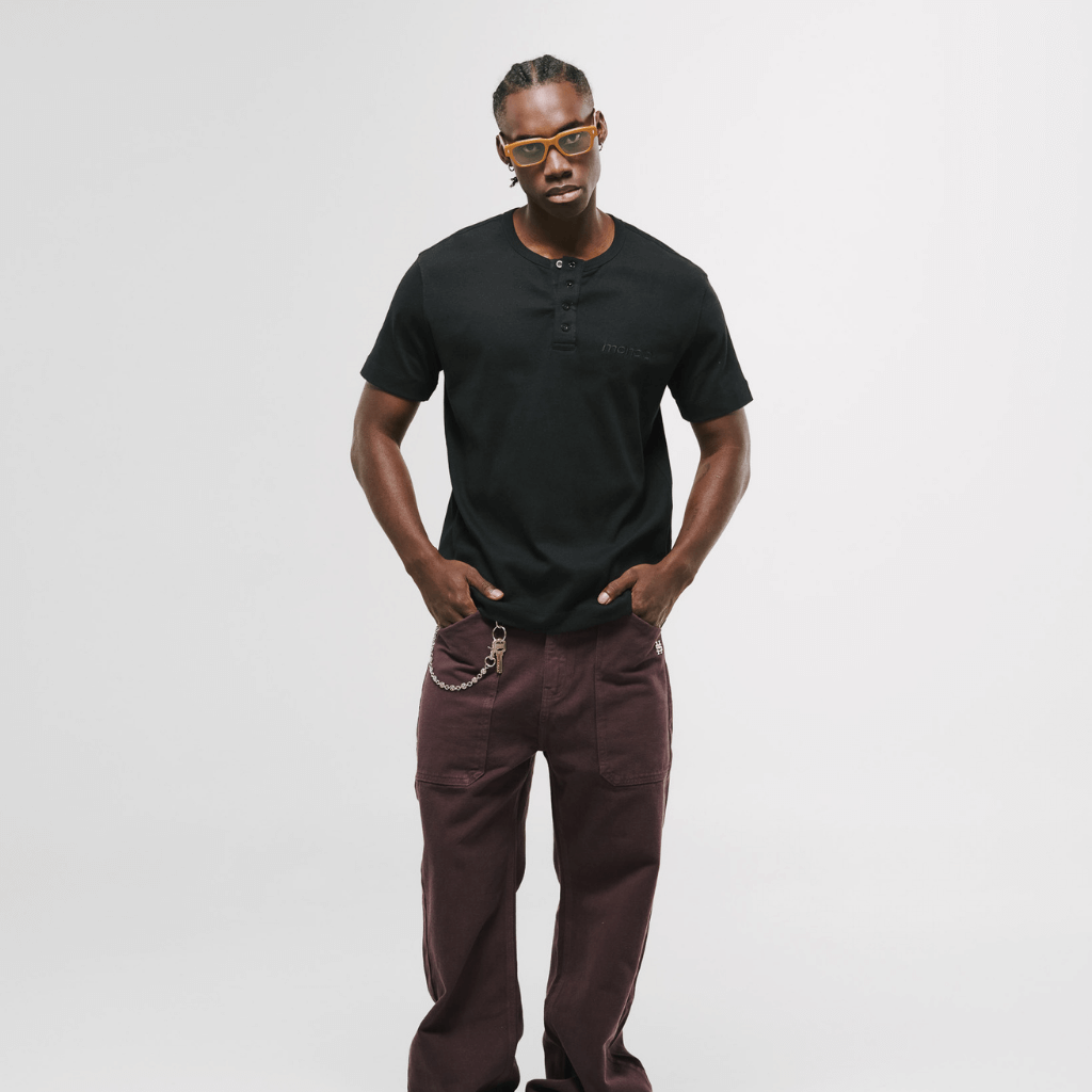 MONOIC RECORDS CAMISETA HENLEY NEGRA