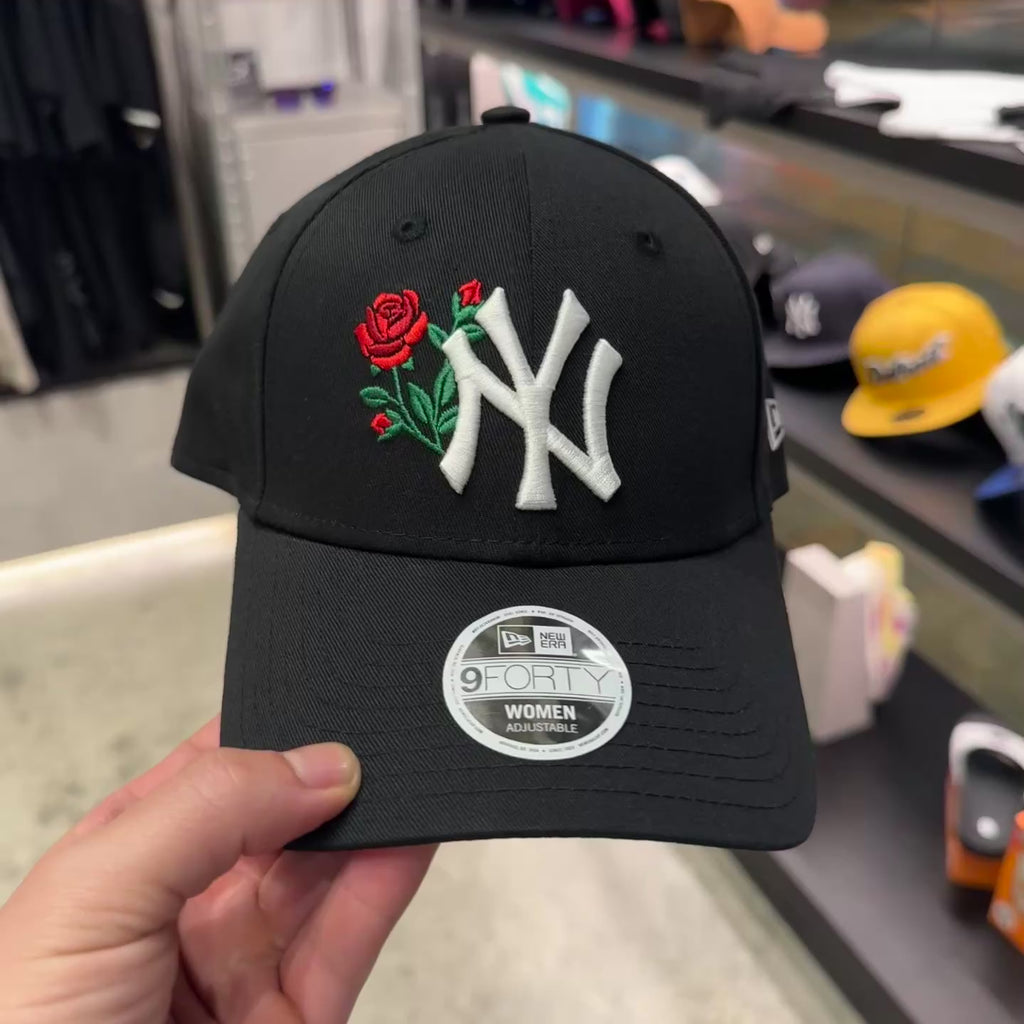 NEW ERA 9FORTY MLB NEW YORK YANKEES ROSE GORRA AJUSTABLE NEGRA
