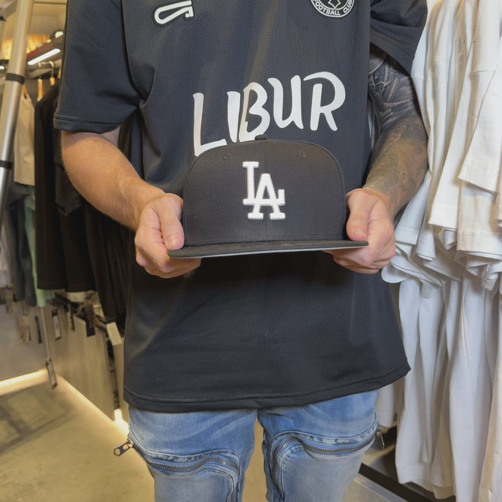 NEW ERA 59FIFTY MLB LA DODGERS GORRA CERRADA NEGRA LOGO BLANCO