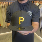 NEW ERA 59FIFTY MLB PITSSBURG PIRATES 1979 WORLD SERIES GORRA CERRADA NEGRA