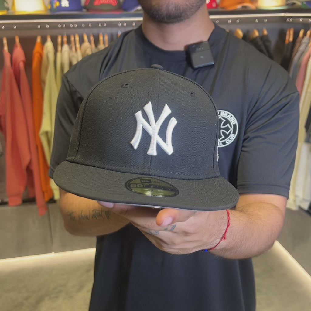 NEW ERA 59FIFTY MLB NY YANKEES GORRA CERRADA CLASICA NEGRA LOGO BLANCO